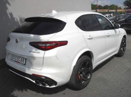 Alfa Romeo - Stelvio