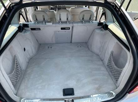 Mercedes-Benz - C-class