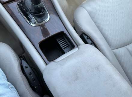 Mercedes-Benz - C-class