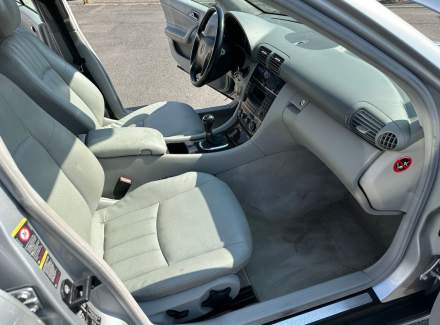 Mercedes-Benz - C-class