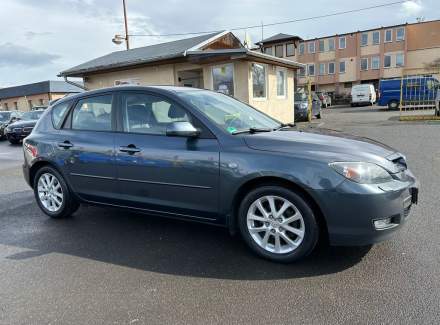 Mazda - 3