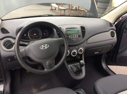 Hyundai - i10