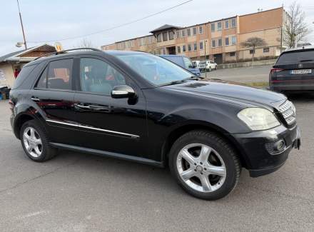 Mercedes-Benz - M-class
