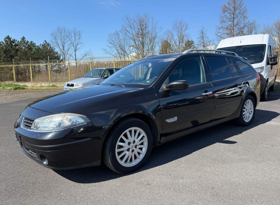 Renault - Laguna
