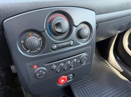 Renault - Clio