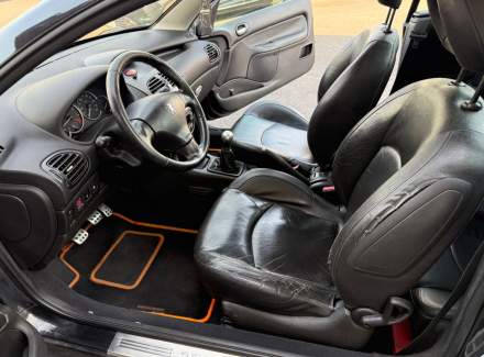 Peugeot - 206