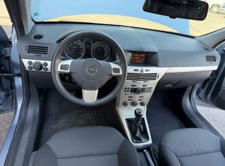 Opel - Astra