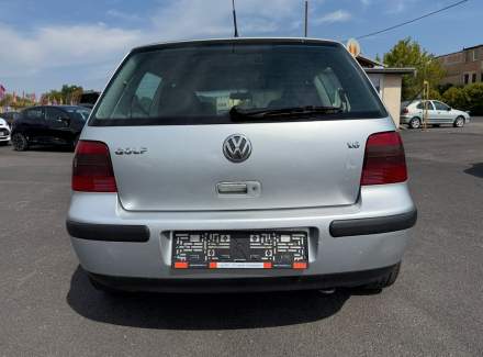 Volkswagen - Golf