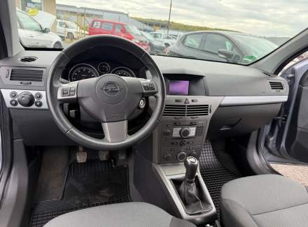 Opel - Astra