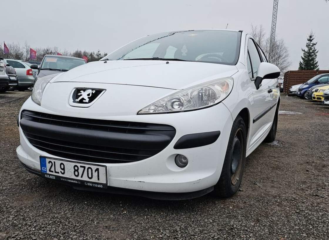Peugeot - 207