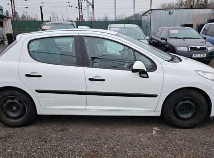 Peugeot - 207