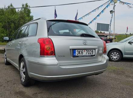 Toyota - Avensis