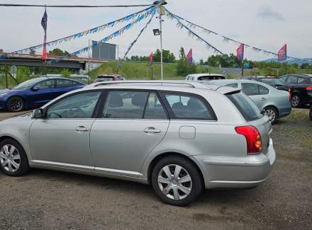 Toyota - Avensis