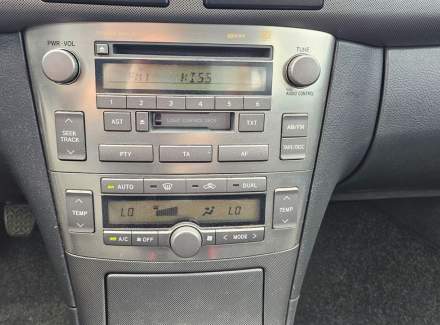 Toyota - Avensis