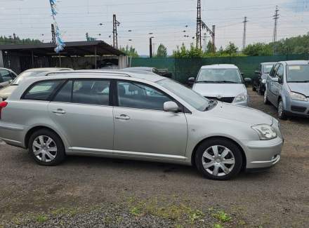 Toyota - Avensis