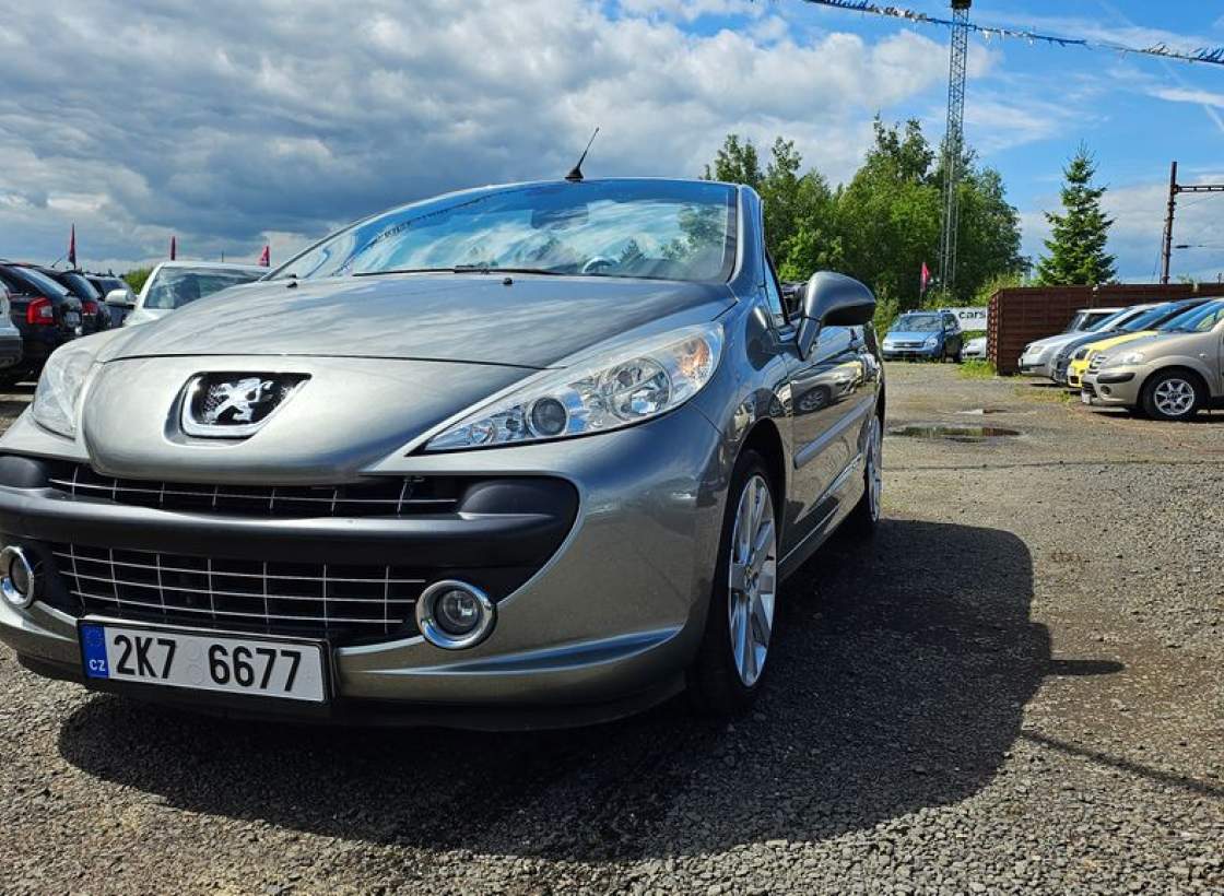 Peugeot - 207
