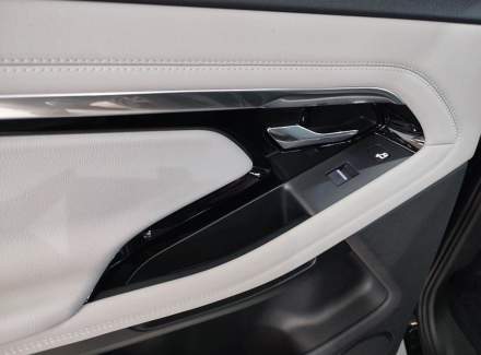 Land Rover - Range Rover Evoque