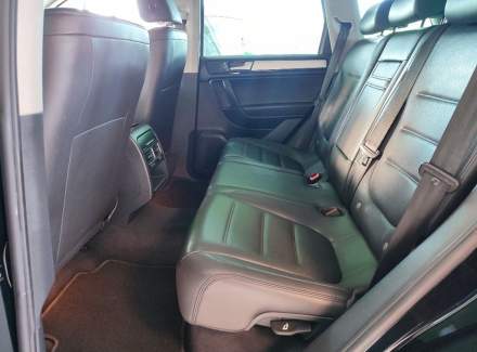 Volkswagen - Touareg