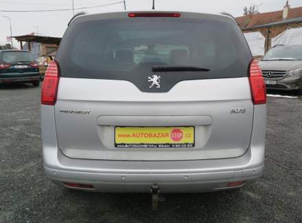 Peugeot - 5008