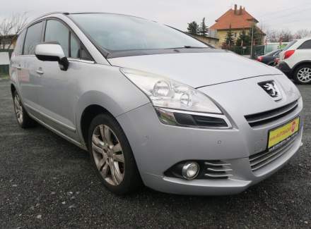 Peugeot - 5008