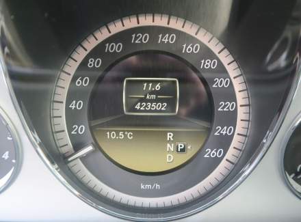 Mercedes-Benz - E-class