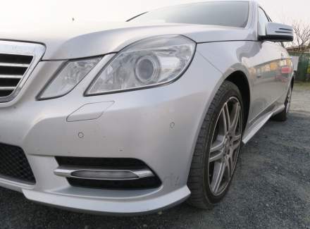 Mercedes-Benz - E-class