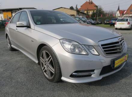 Mercedes-Benz - E-class