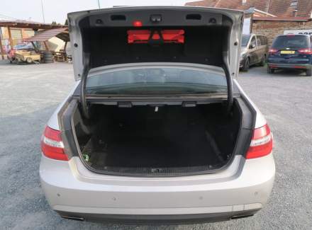Mercedes-Benz - E-class