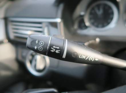 Mercedes-Benz - E-class