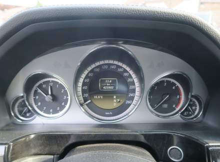 Mercedes-Benz - E-class