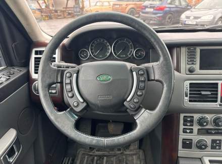 Land Rover - Range Rover