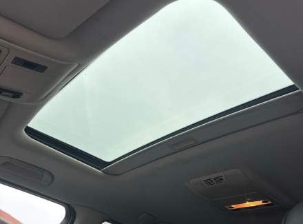 Land Rover - Range Rover