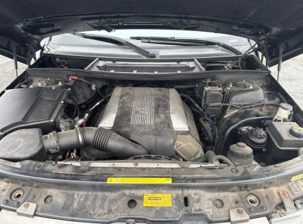 Land Rover - Range Rover