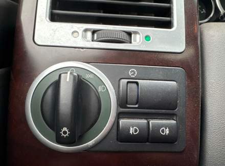 Land Rover - Range Rover