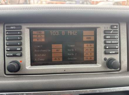 Land Rover - Range Rover