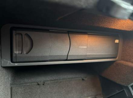 Land Rover - Range Rover