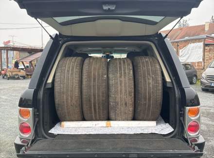 Land Rover - Range Rover