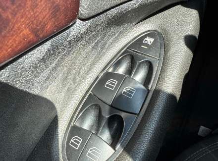 Mercedes-Benz - E-class