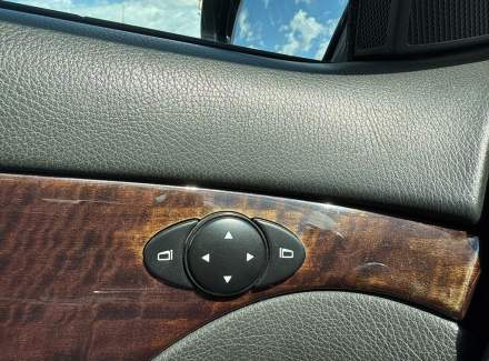 Mercedes-Benz - E-class