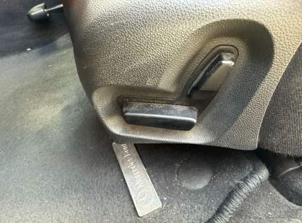 Mercedes-Benz - E-class