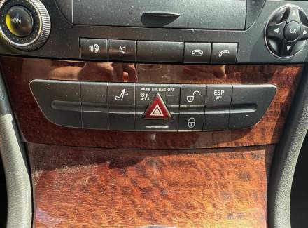 Mercedes-Benz - E-class