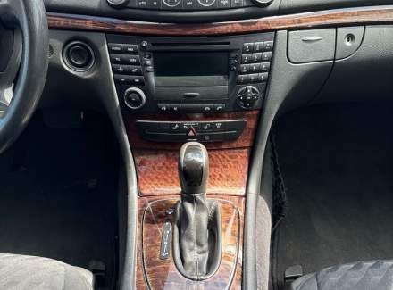 Mercedes-Benz - E-class