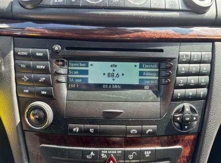 Mercedes-Benz - E-class