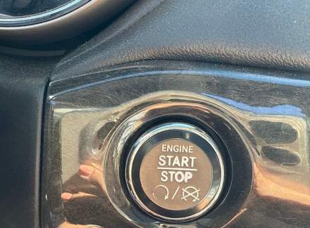 Jeep - Grand Cherokee