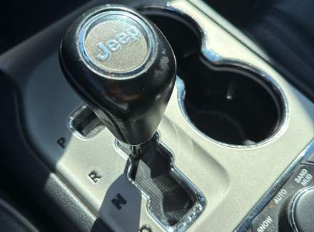 Jeep - Grand Cherokee