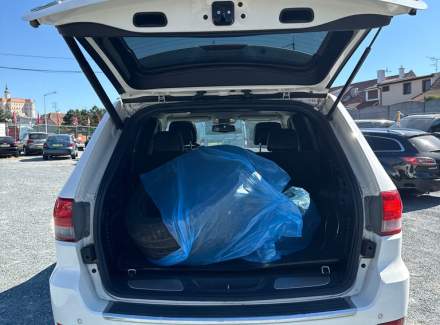 Jeep - Grand Cherokee