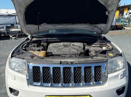 Jeep - Grand Cherokee