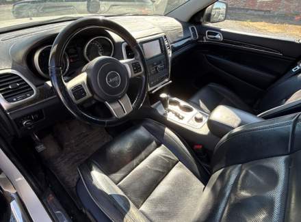 Jeep - Grand Cherokee