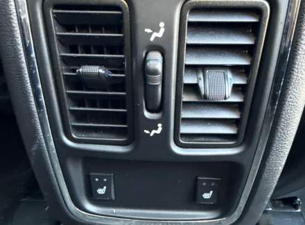 Jeep - Grand Cherokee