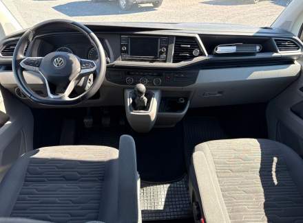 Volkswagen - Caravelle